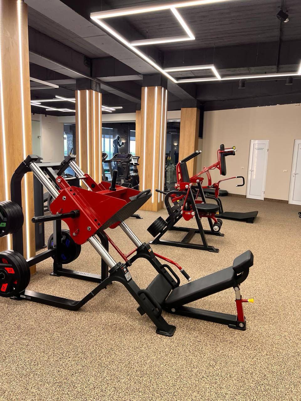 Зал Rosa Fitness & SPA Hotel