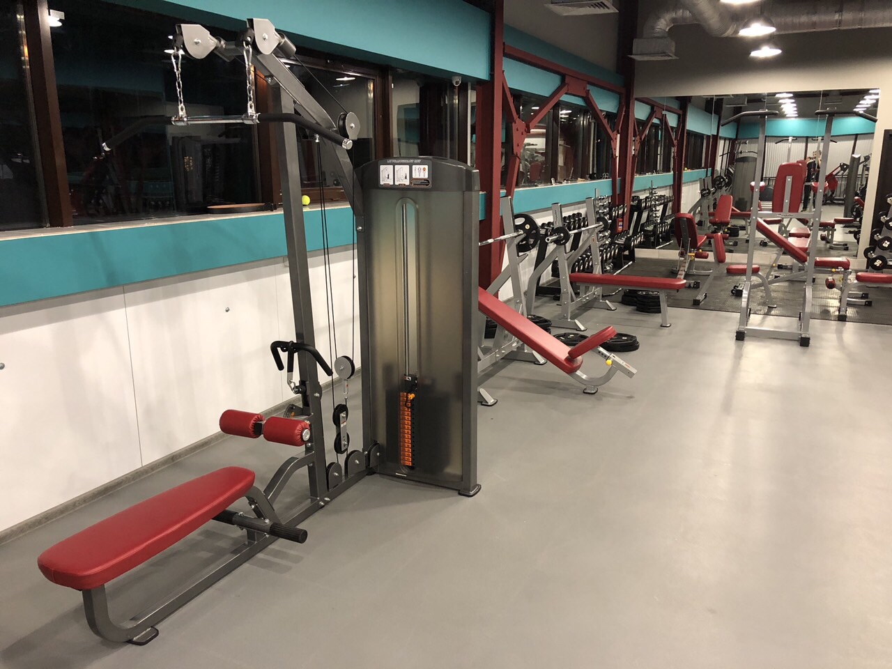Фитнес-клуб "LOFT FITNESS"