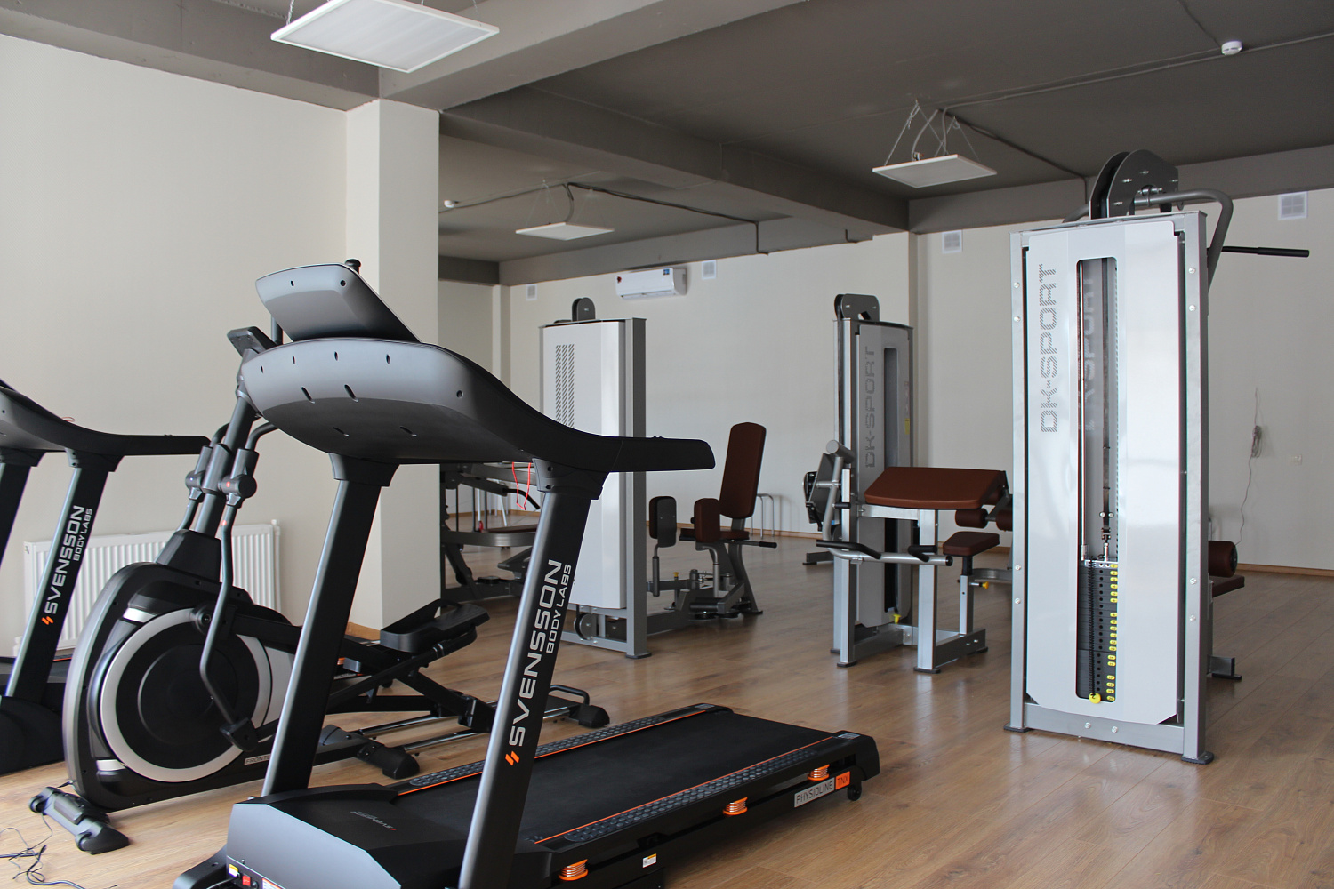 Зал Летоотель